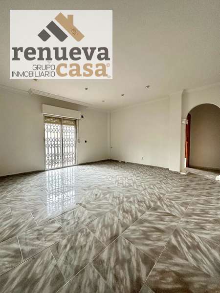 Venta de casas y pisos en Armilla Granada
