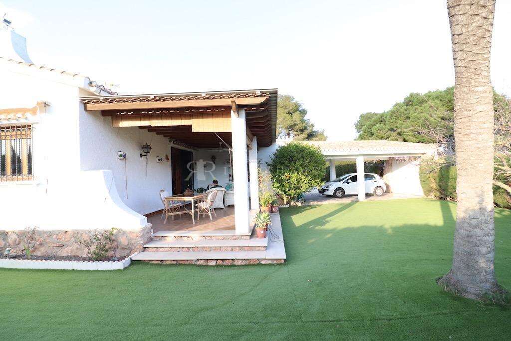 Chalet en venta en Orihuela zona Orihuela-Costa